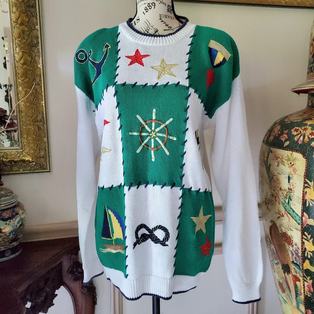Vintage 90s nautical embroidered preppy sweater